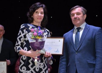 Для работников коммунальных служб Киевского района прошел концерт