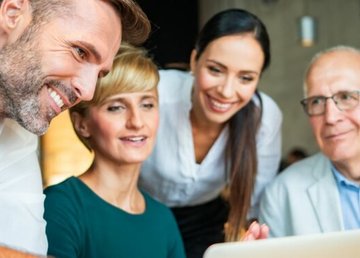 Для тих, хто потребує допомоги, — інформація про соціальні послуги на Гіді