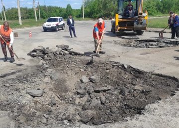 Дорогу по бульвару Грицевца отремонтируют Дорогу по бульвару Грицевца отремонтируют