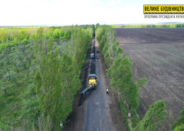 Дорожники ремонтируют подъезд в Сковородиновку Дорожники ремонтируют подъезд в Сковородиновку