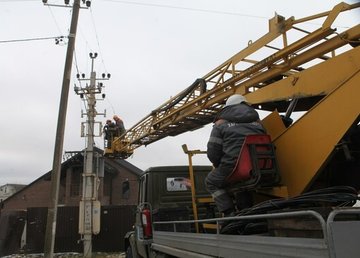 Енергетики підключили до електропостачання Велику Данилівку