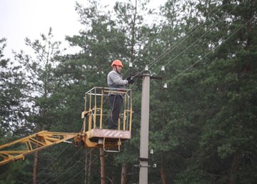 Енергетики заживили ще одне село в Оскільській тергромаді