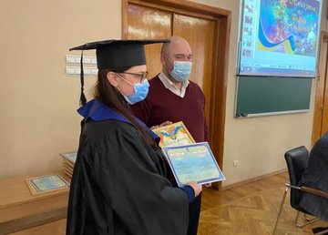Евгений Грицков поздравил магистров публичного управления и администрирования Евгений Грицков поздравил магистров публичного управления и администрирования