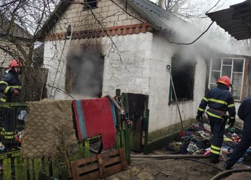 г. Балаклея: во время пожара в летней кухне погиб 62-летний мужчина г. Балаклея: во время пожара в летней кухне погиб 62-летний мужчина