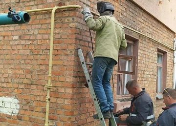 Газовики восстанавливают разрушенные сети в освобожденной Ольховской громаде