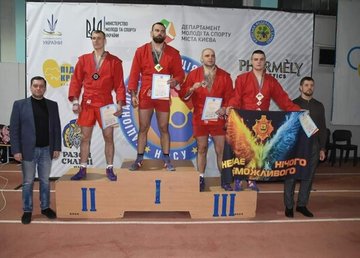 Харківські борці здобули медалі Кубка України з самбо