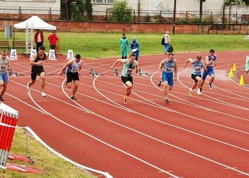 Харківські легкоатлети відзначилися в Івано-Франківську