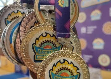 Харківські лучники на Кубку України здобули одну срібну та дві бронзові медалі