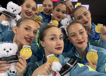 Харків'янки здобули золоту та бронзову медалі третього етапу Кубка світу з артистичного плавання