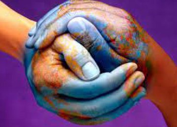 Харьков получает гуманитарную помощь 