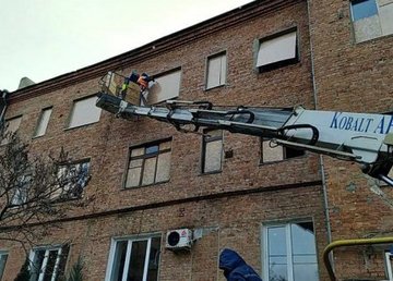 Харьковчанам помогут восстановить поврежденные окна в квартирах Харьковчанам помогут восстановить поврежденные окна в квартирах