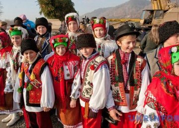 Харьковчанам расскажут о символике колористики в украинской традиционной народной культуре Харьковчанам расскажут о символике колористики в украинской традиционной народной культуре