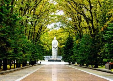 Харьковчане почтили память освободителей города Харьковчане почтили память освободителей города