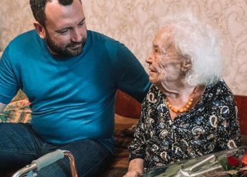 Харьковчанка Нина Ломакина отметила 100-летний юбилей Харьковчанка Нина Ломакина отметила 100-летний юбилей