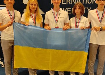 Харьковские школьники стали серебряными призерами Международного турнира физиков Харьковские школьники стали серебряными призерами Международного турнира физиков