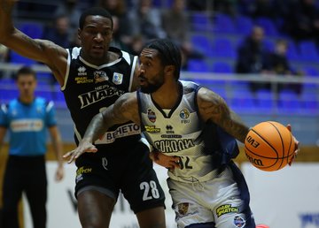 "Харьковские Соколы" разгромили соперников из Черкасс "Харьковские Соколы" разгромили соперников из Черкасс