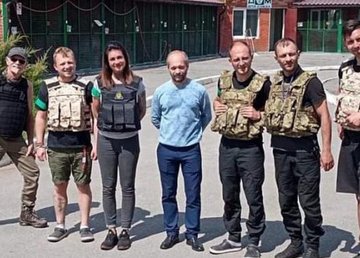Харьковский приют получает помощь и находит дом для животных  Харьковский приют получает помощь и находит дом для животных