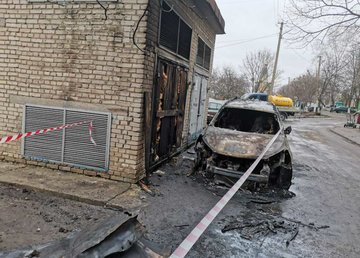 Харьковский район: горел легковой автомобиль