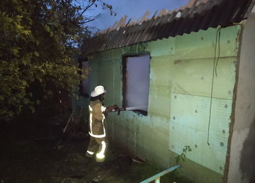 Харьковский район: спасатели ликвидировали пожар в дачном доме Харьковский район: спасатели ликвидировали пожар в дачном доме