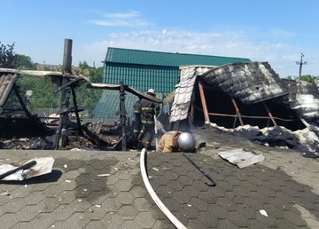 Харьковский район: спасатели ликвидировали пожар в магазине Харьковский район: спасатели ликвидировали пожар в магазине