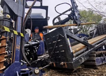 «Харьковводоканал» перекладывает сети на улице Новгородской