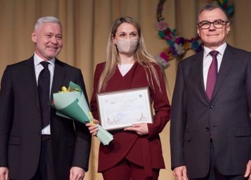 Игорь Терехов поздравил с 8 Марта сотрудниц «Турбоатома» Игорь Терехов поздравил с 8 Марта сотрудниц «Турбоатома»