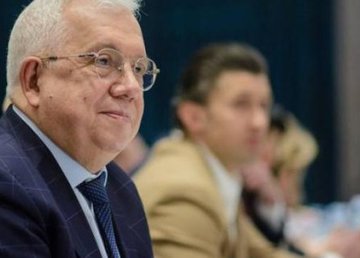 Игорь Терехов поздравил с днем рождения почетного харьковчанина Александра Харченко Игорь Терехов поздравил с днем рождения почетного харьковчанина Александра Харченко