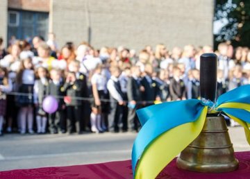 Игорь Терехов поздравил школьников с началом учебного года