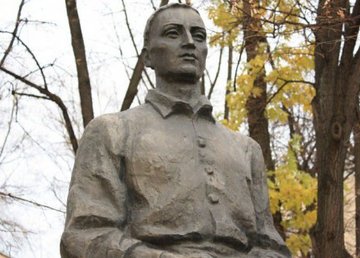 Игорь Терехов предложил переименовать улицу Пушкинскую Игорь Терехов предложил переименовать улицу Пушкинскую