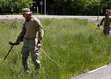 Игорь Терехов призвал харьковчан воздержаться от прогулок в Лесопарке Игорь Терехов призвал харьковчан воздержаться от прогулок в Лесопарке