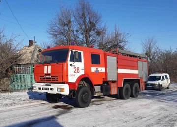 Изюмский район: во время тушения пожара в деревянном жилом доме пожарные обнаружили погибшего хозяина Изюмский район: во время тушения пожара в деревянном жилом доме пожарные обнаружили погибшего хозяина