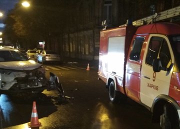 Киевский район: спасатели ликвидировали последствия ДТП