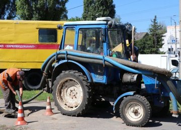 Коммунальщики обновили водовод в Немышлянском районе Коммунальщики обновили водовод в Немышлянском районе