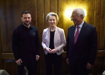 Координація з партнерами в Європі та підготовка 16-го пакета санкцій ЄС: Володимир Зеленський зустрівся з президентами Євроради та Єврокомісії