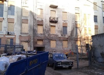 КП «Комплекс по вывозу бытовых отходов» ликвидирует последствия обстрелов