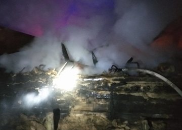 Краснокутский район: на пепелище частного дома обнаружено тело погибшего