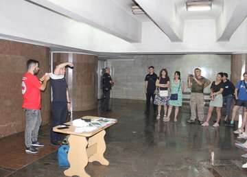 Курсы по безопасности в условиях военной угрозы: как защититься во время артобстрелов и оказать первую доврачебную помощь