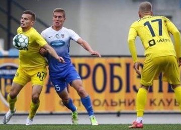 "Металлист" проиграл аутсайдеру Первой лиги