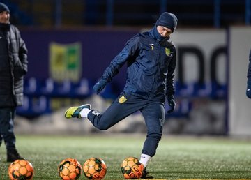 "Металлист" вышел из отпуска не в полном составе "Металлист" вышел из отпуска не в полном составе