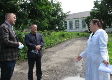 Михаил Харнам совершил рабочую поездку в Лозовской район