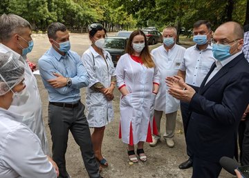 Министру здравоохранения презентовали проект нового отделения интенсивной терапии для больных COVID-19 Министру здравоохранения презентовали проект нового отделения интенсивной терапии для больных COVID-19