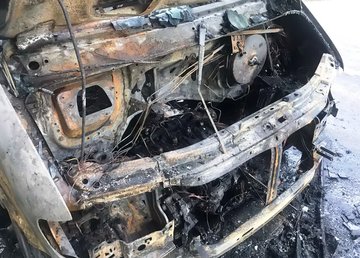 Московский район: спасатели ликвидировали пожар микроавтобуса Московский район: спасатели ликвидировали пожар микроавтобуса