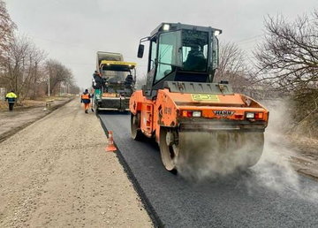 На дорогах Харківщини виконали ямковий ремонт на площі близько 60 тисяч квадратних метрів На дорогах Харківщини виконали ямковий ремонт на площі близько 60 тисяч квадратних метрів