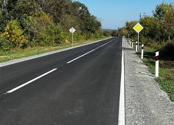 На дорозі «/М-03/ – станцiя Гракове – Базалiївка – гребля» завершено роботи На дорозі «/М-03/ – станцiя Гракове – Базалiївка – гребля» завершено роботи