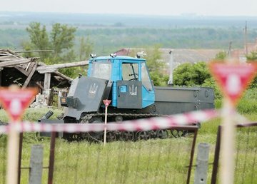На Харківщині нова машина для розмінування отримала сертифікат