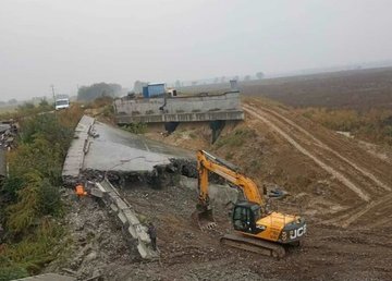 На Харківщині розчищено уже 257 км доріг державного значення від наслідків бойових дій