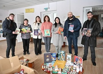 На Харківщині триває благодійна акція «Майбутнє за українською» На Харківщині триває благодійна акція «Майбутнє за українською»