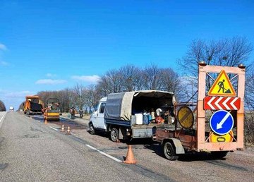 На Харківщині триває ремонт автошляхів