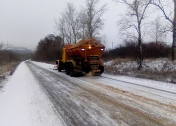 На Харківщині забезпечено проїзд дорогами місцевого та державного значення На Харківщині забезпечено проїзд дорогами місцевого та державного значення