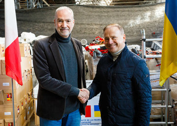 На Харківщину в межах акції «Корабель для України» передали гуманітарний вантаж із Франції